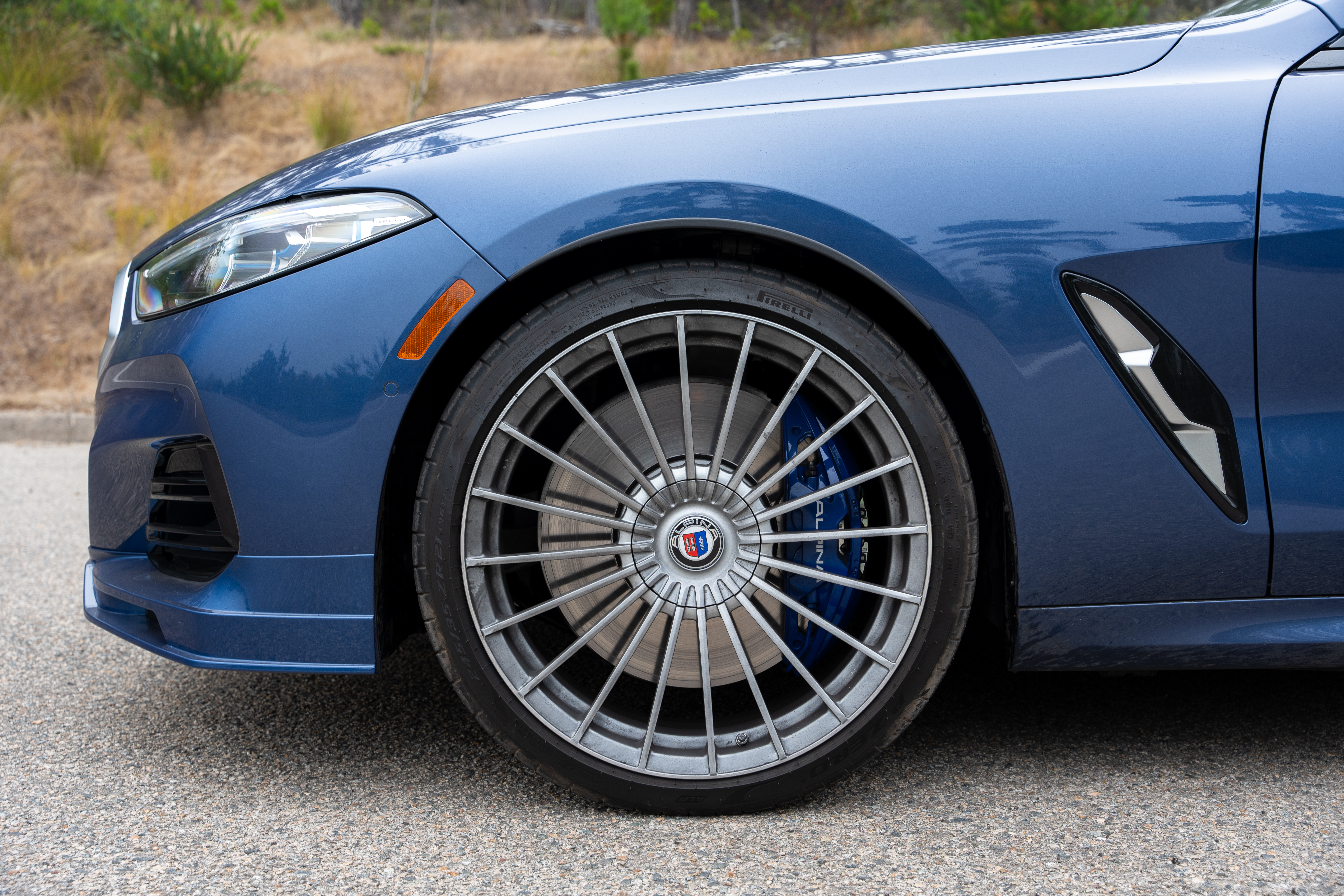 2024 Alpina B8 Gran Coupe wheel and brakes