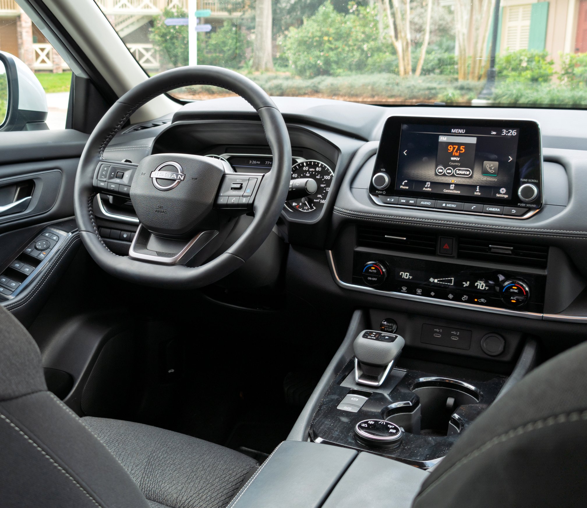 2025 Nissan Rogue dashboard