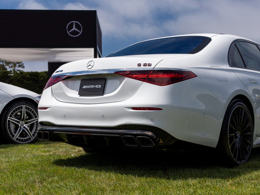 2024 Mercedes AMG S63 E Performance rear in white